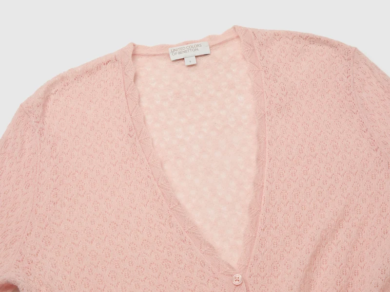 Perforierte Strickjacke aus ultraleichtem Wollmischgewebe