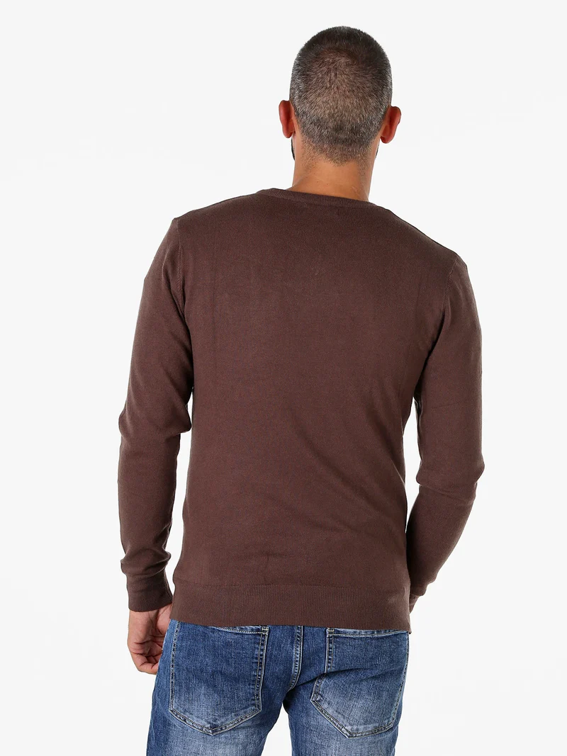 Maglia uomo con scollo a V tinta unita - moro