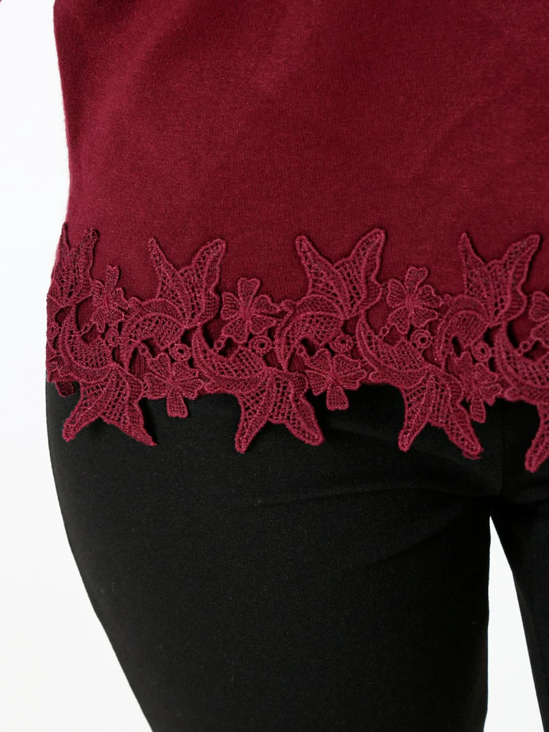 Maglia girocollo da donna con ricamo sul finale - bordeaux