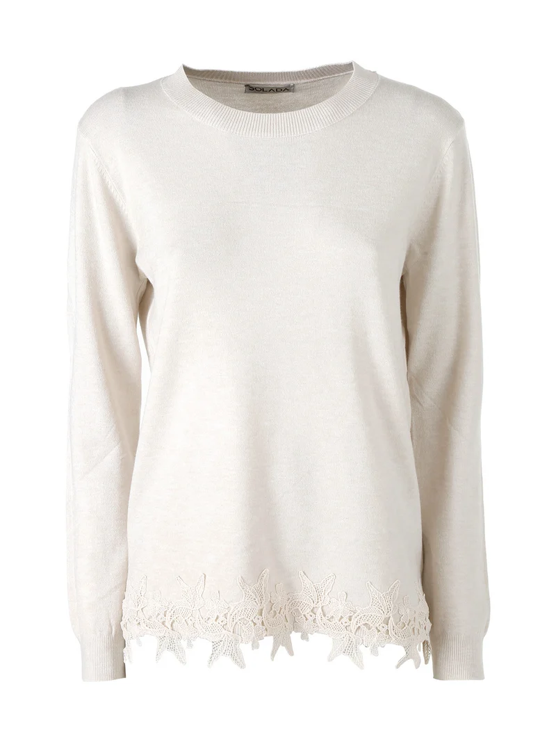 Maglia girocollo da donna con ricamo sul finale - beige
