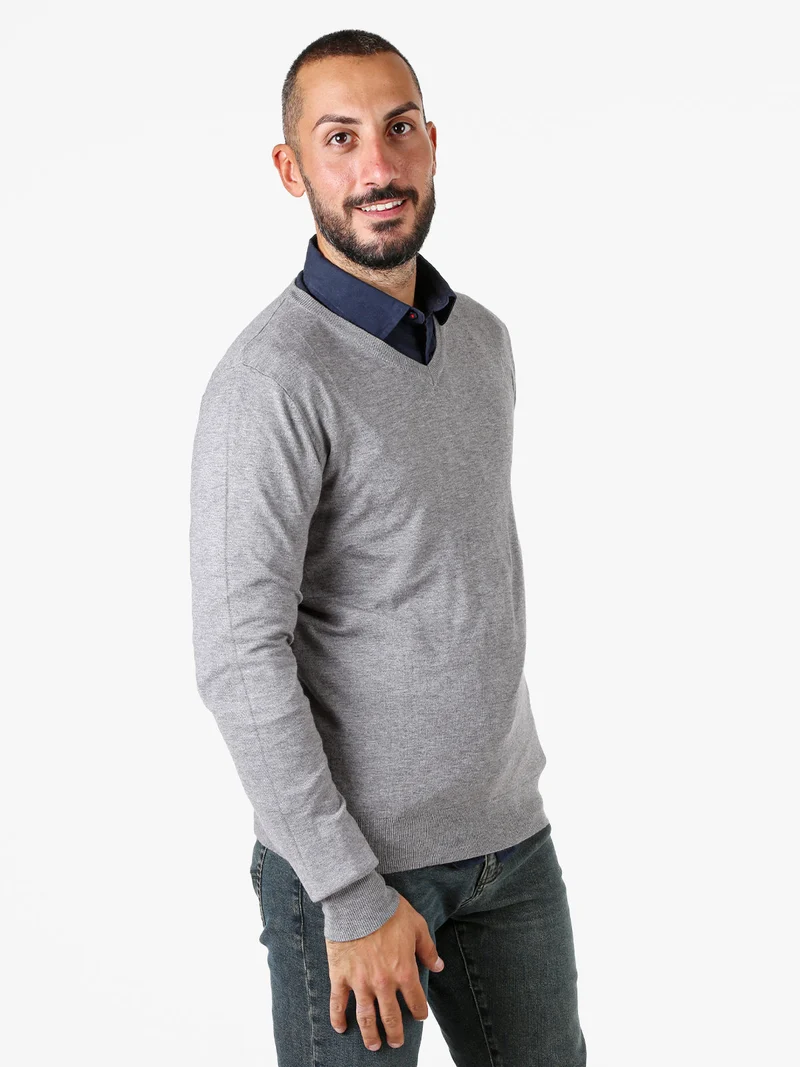 Maglia uomo con scollo a V tinta unita - grigio