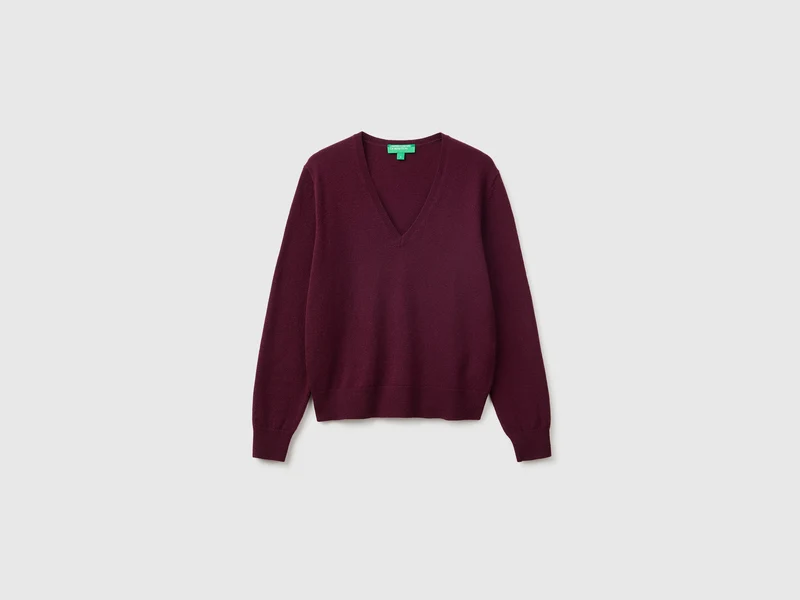 Pflaumenfarbener V-Ausschnitt-Pullover aus reiner Merinowolle