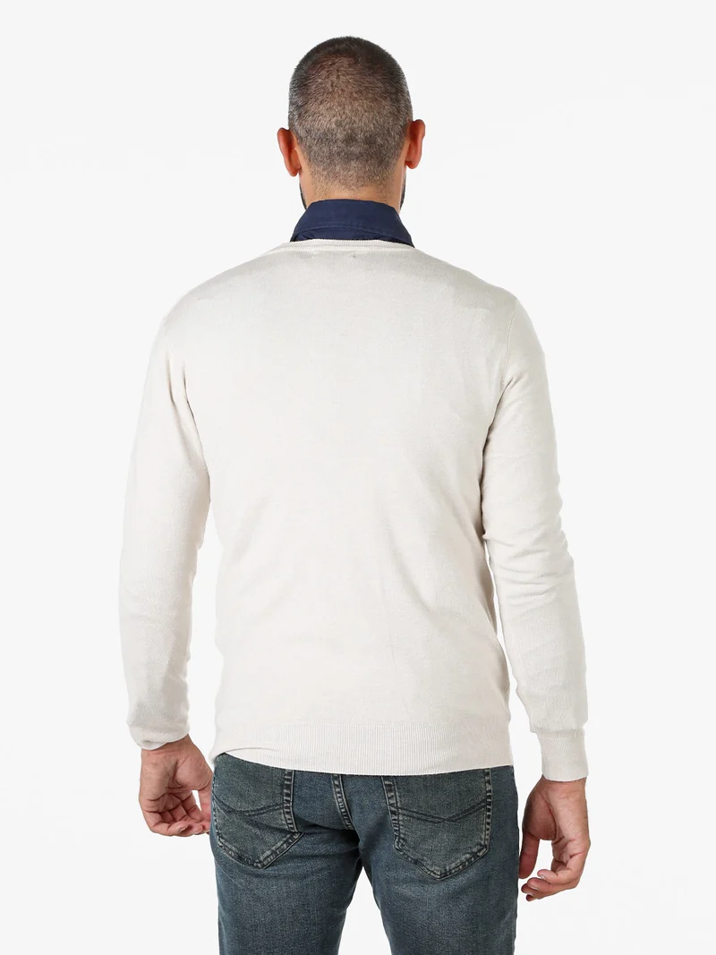 Maglia uomo con scollo a V tinta unita - beige
