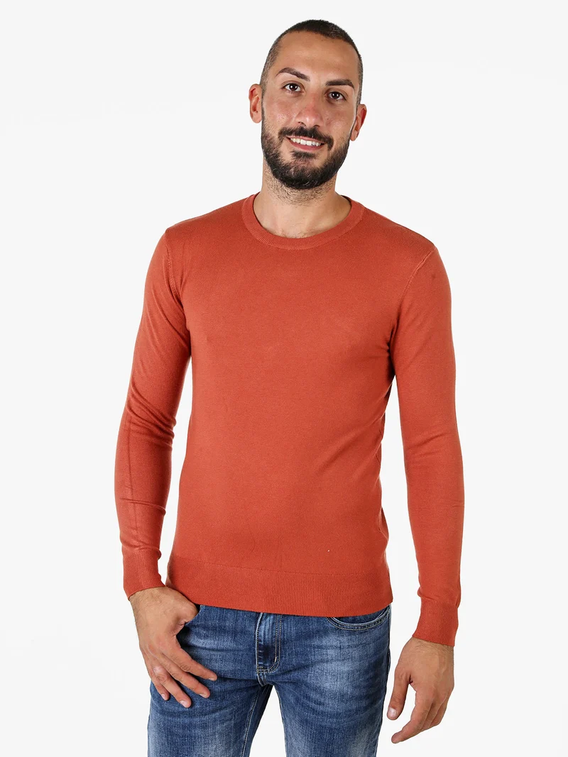 Maglia girocollo da uomo in tinta unita - cuoio