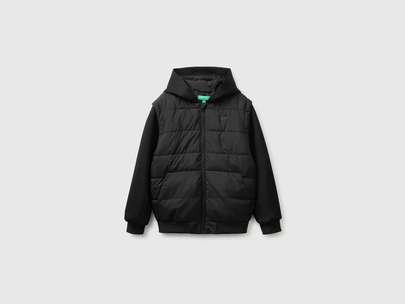 Jacke mit abnehmbaren Ärmeln