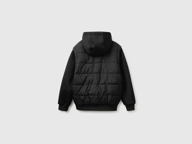 Jacke mit abnehmbaren Ärmeln