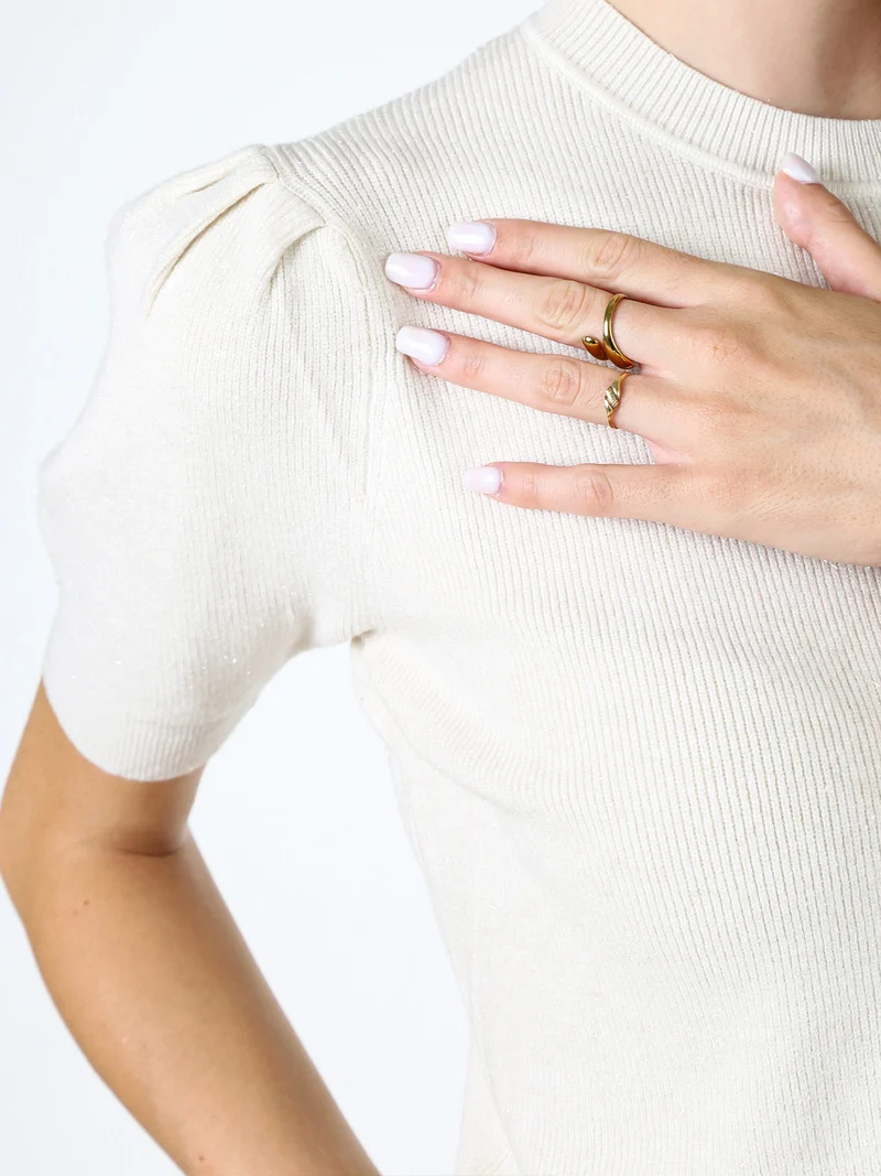 Maglia donna in lurex con maniche corte a sbuffo - panna