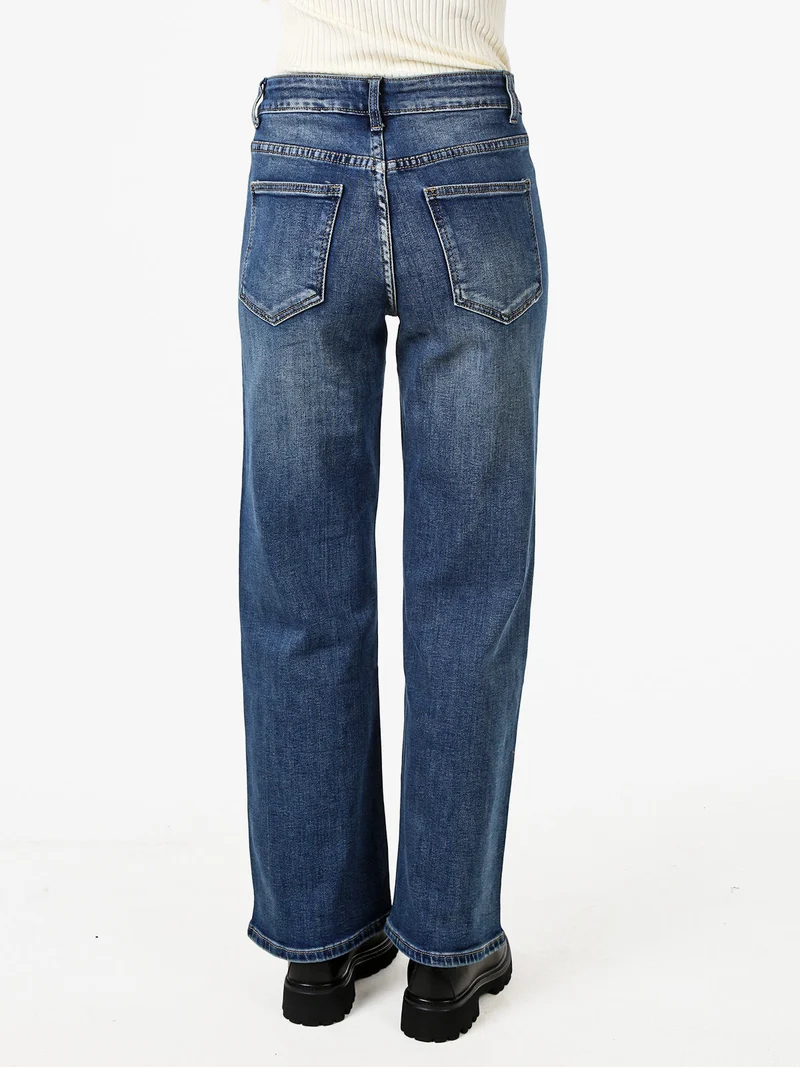 Jeans donna a gamba dritta con micro borchie - jeans