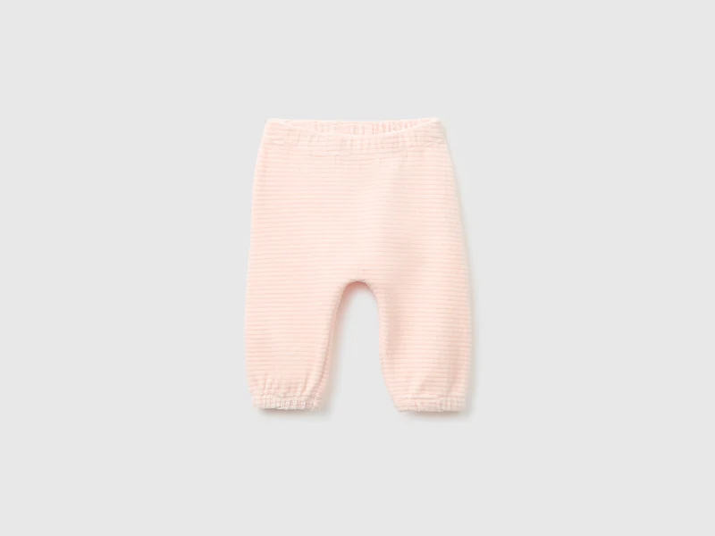 Chenille-Hose mit Stickerei