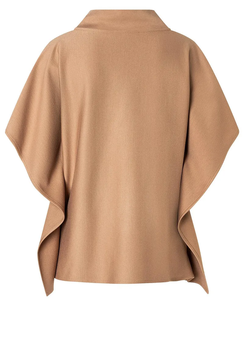 Modernes Top Akora