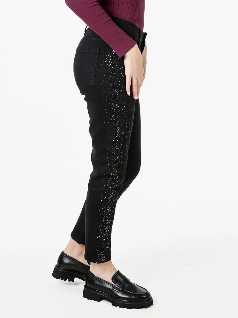 Jeans donna slim fit con dettagli laterali micro borchie - nero