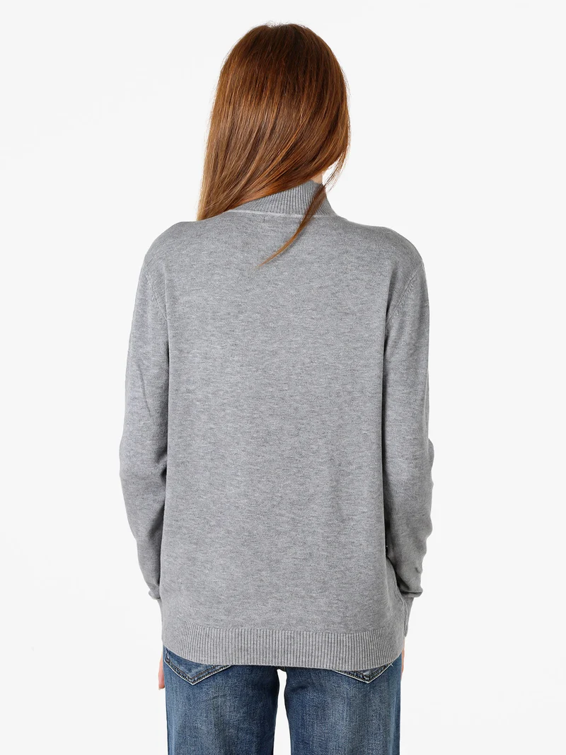 Maglia da donna con scollo a lupetto - grigio