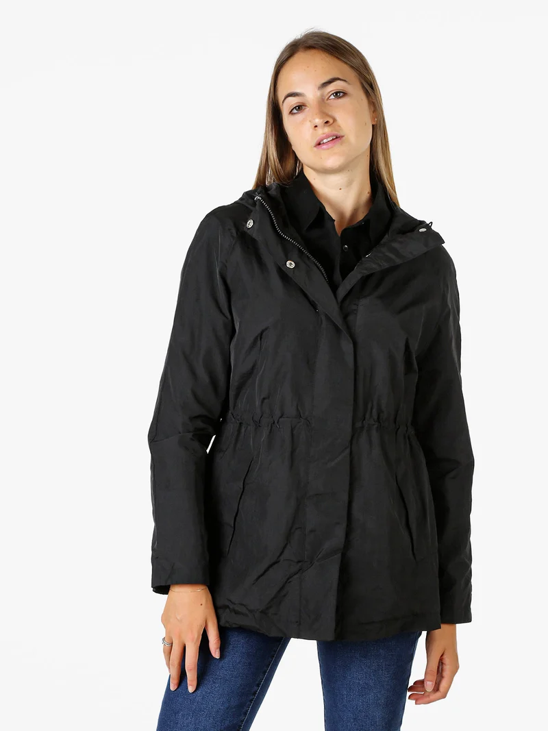 Giacca a vento da donna con cappuccio e zip - nero