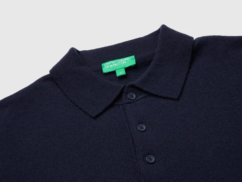 Mitternachtsblaues Poloshirt aus reiner Merinowolle