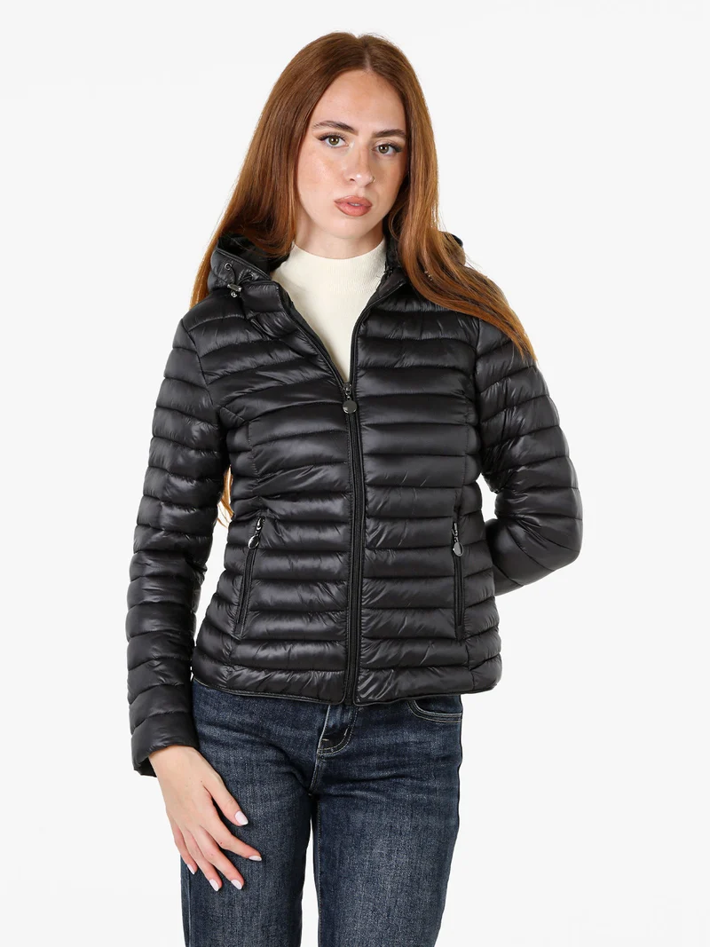 Giubbotto donna imbottito con cappuccio removibile e zip - nero