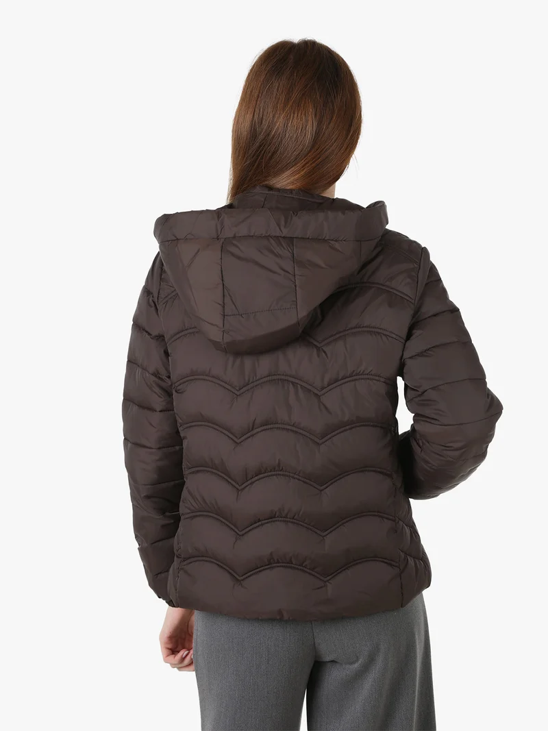 Giubbotto donna imbottito con cappuccio e zip - moro