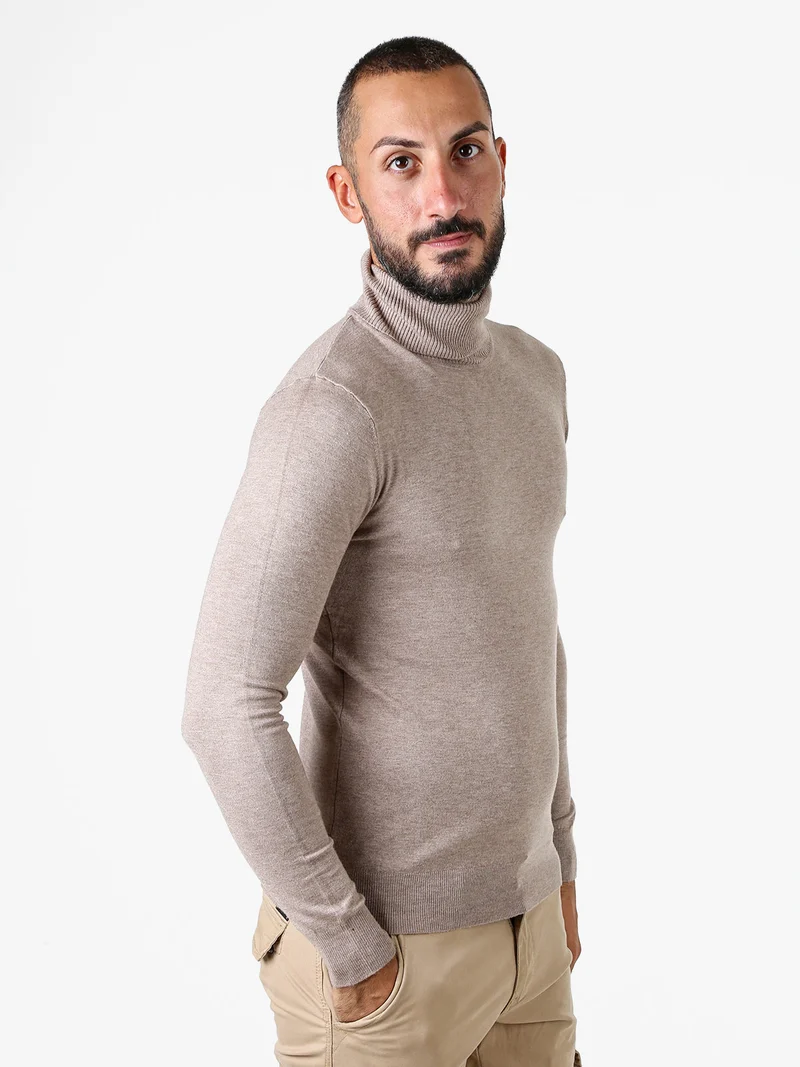 Maglia dolcevita da uomo - sabbia