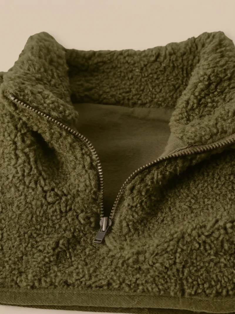Jungen-Kragen aus Sherpa, abnehmbar.