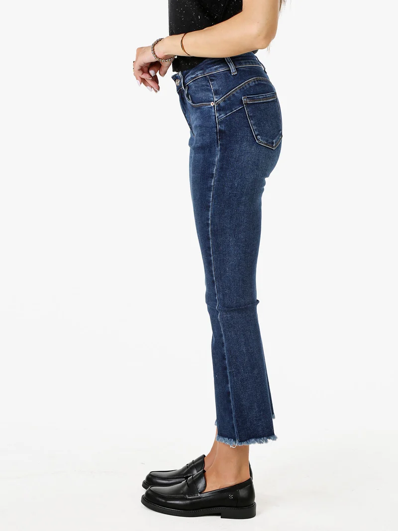 Jeans donna a zampa con finale sfrangiato - jeans