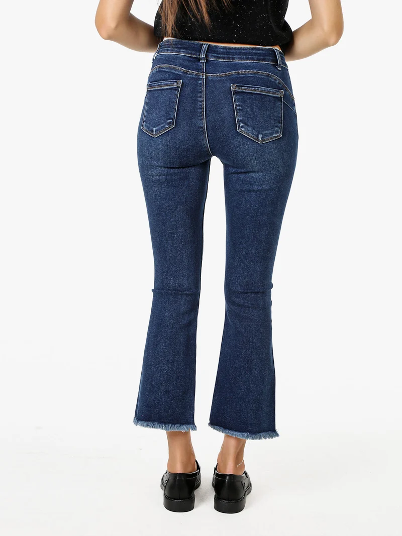 Jeans donna a zampa con finale sfrangiato - jeans