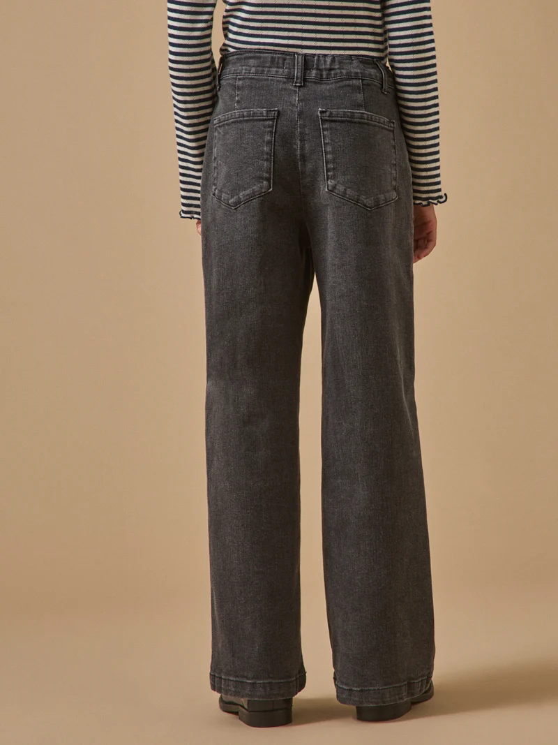 Mädchenhose aus Denim mit weitem Bein