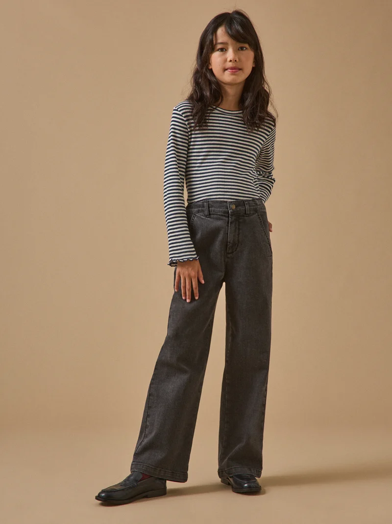 Mädchenhose aus Denim mit weitem Bein