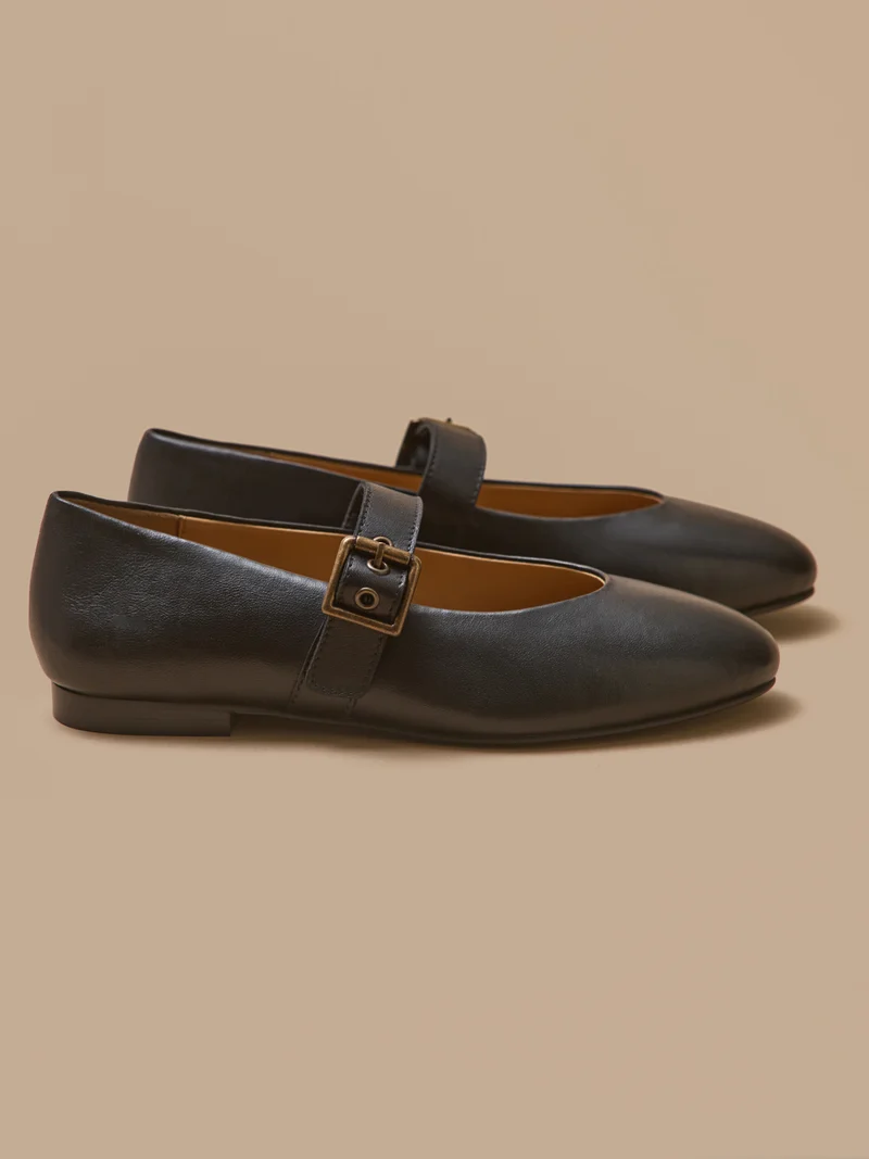 Damen-Ballerinas aus Leder mit Riemchen