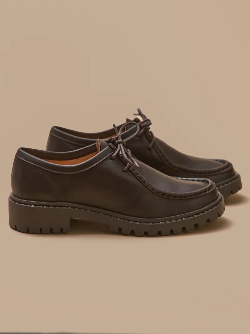 Damen-Schnürschuhe aus Leder mit Profilsohle