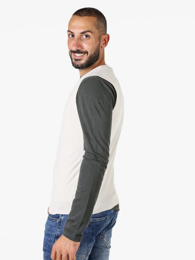 Gilet da uomo in maglia con scollo a V - panna