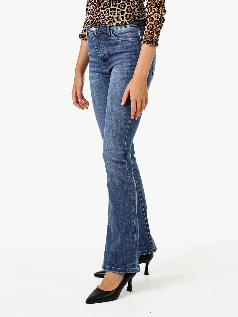 Jeans donna push-up a zampa - jeans