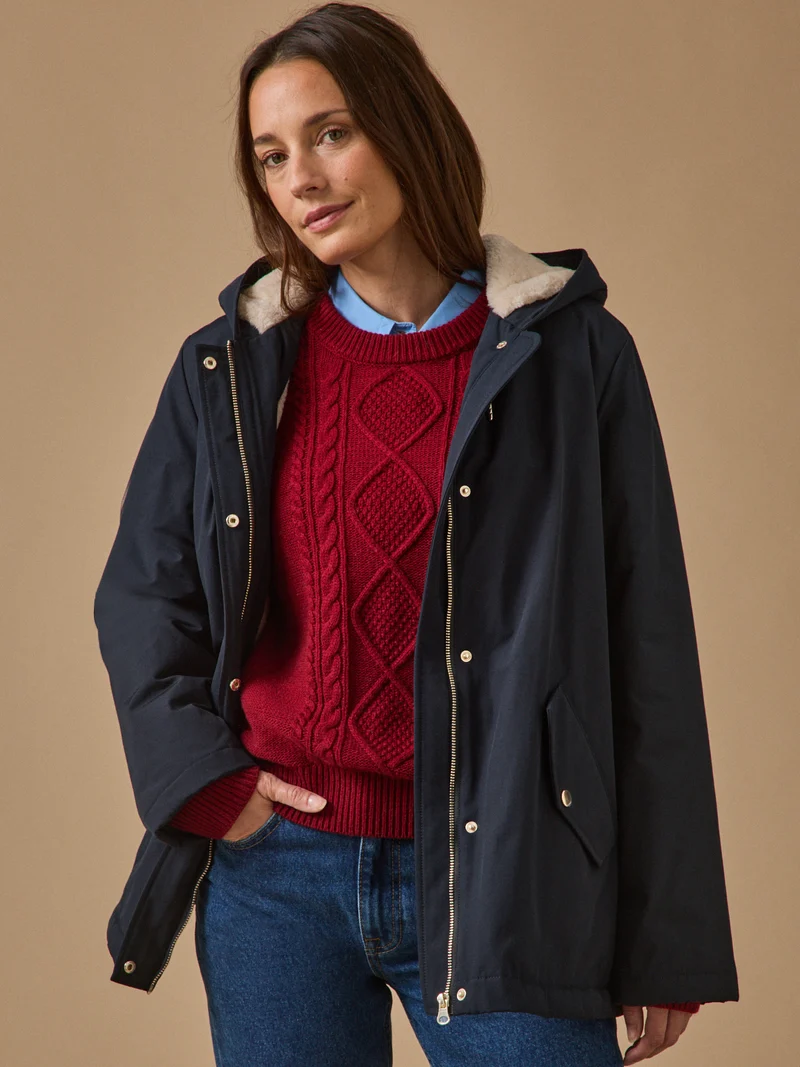 Kurzer Damen-Parka mit Futter aus Webpelz