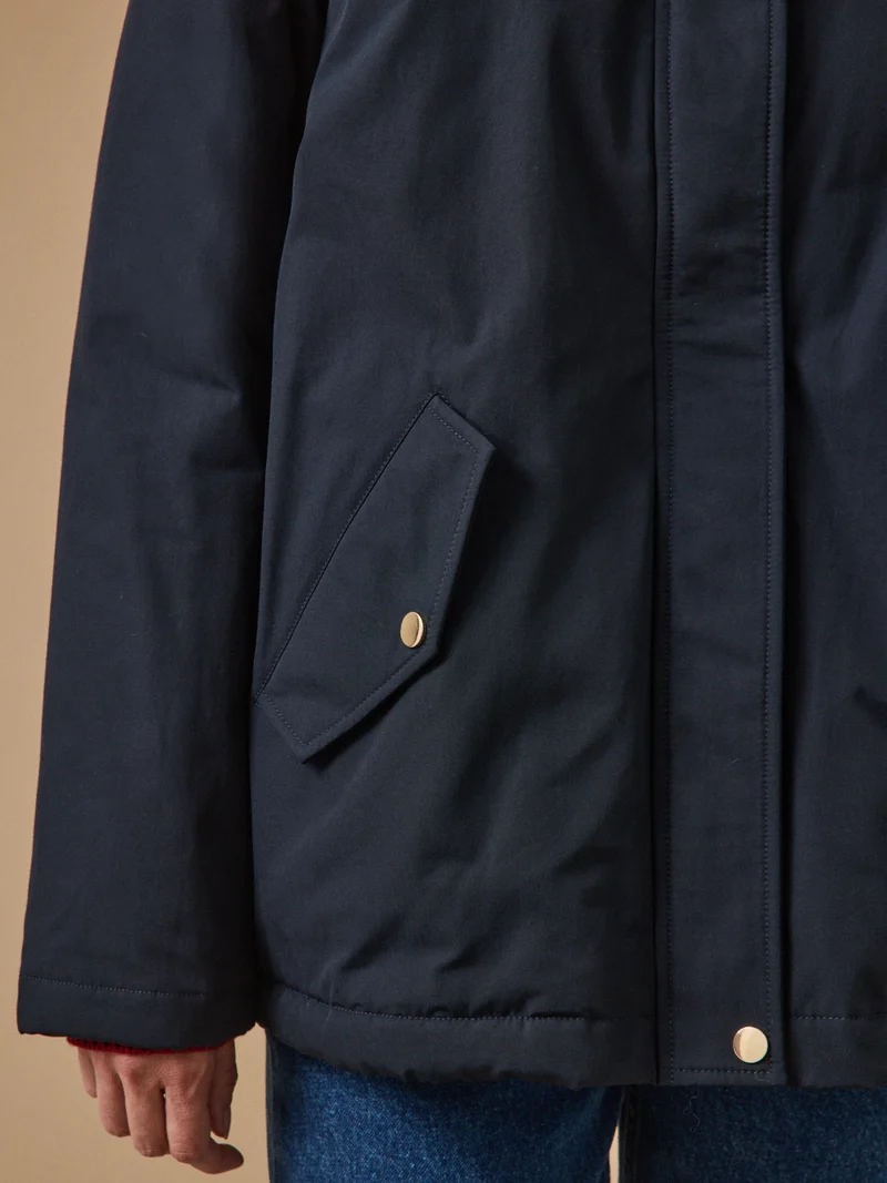 Kurzer Damen-Parka mit Futter aus Webpelz
