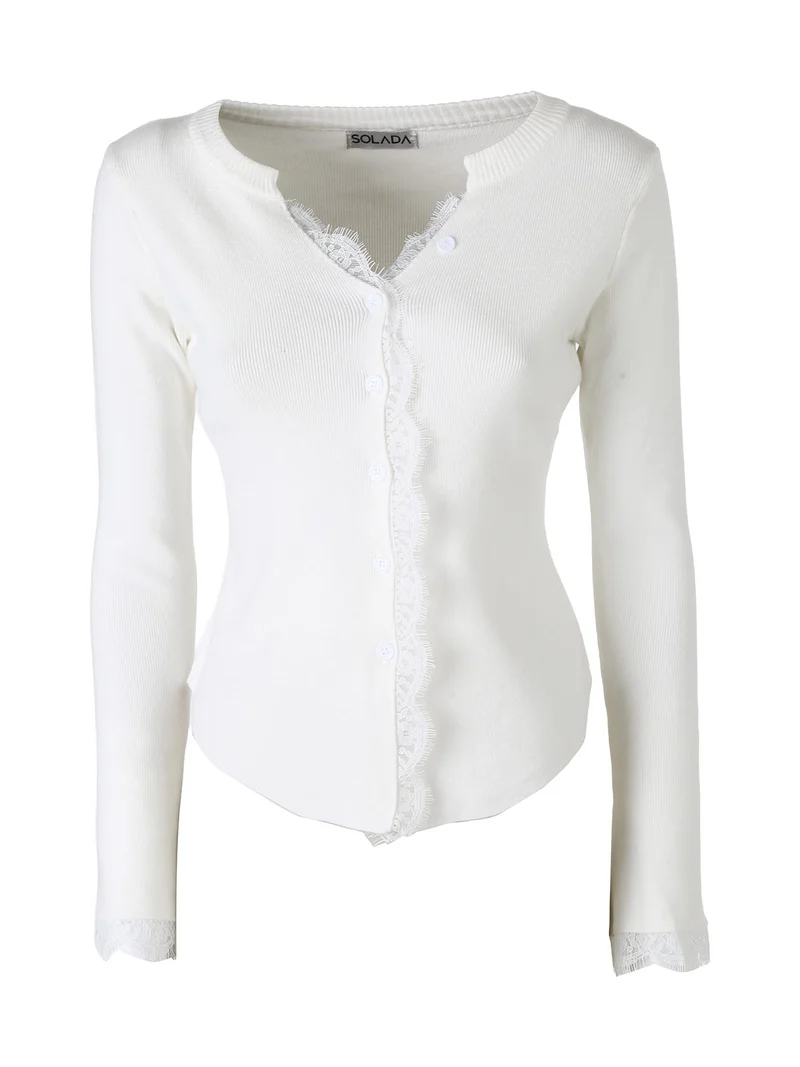 Cardigan donna in maglia con bottoni e maniche a campana con dettagli in pizzo - bianco