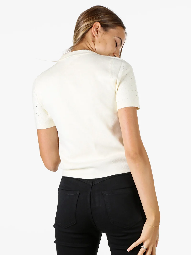 Maglia donna a maniche corte con micro borchie - panna