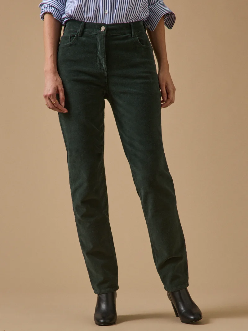 Slim Fit Damenhose aus Cordsamt Chloé