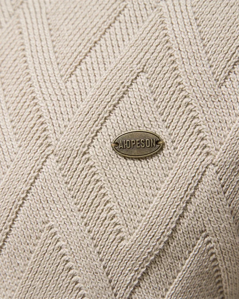 Men's Sweater With Checkered Design V2