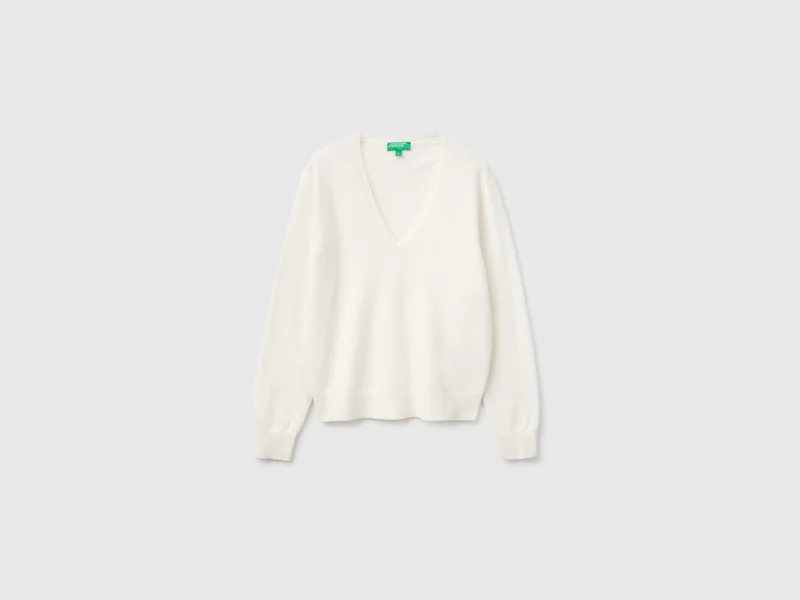 Cremefarbener V-Ausschnitt-Pullover aus reiner Merinowolle