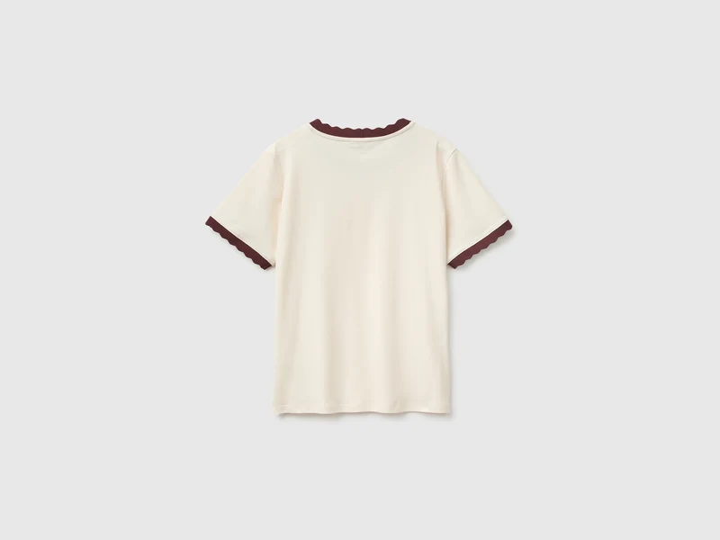 T-Shirt mit Rundhalsausschnitt aus 100 % Baumwolle