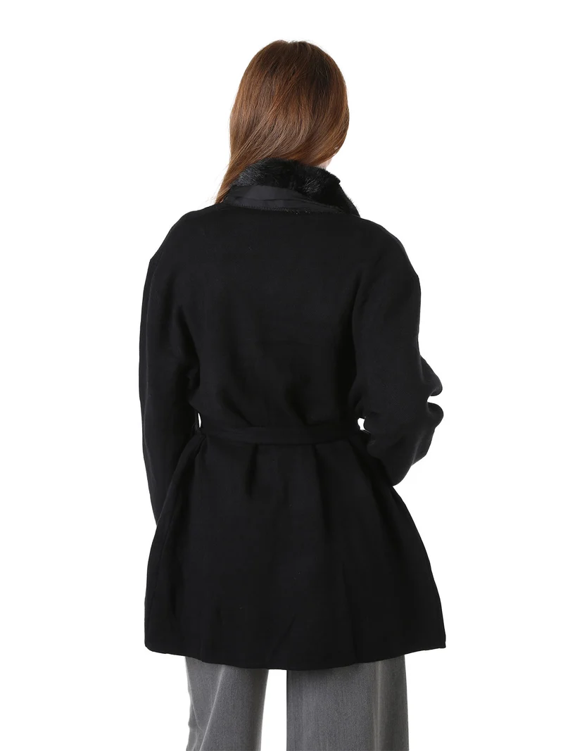 Cardigan donna in maglia con cintura e dettagli in ecopelliccia - nero