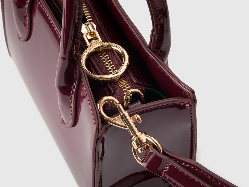 Mini-Lackledertasche