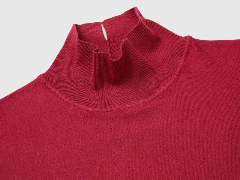 Pullover mit hohem Kragen und Fledermausärmeln