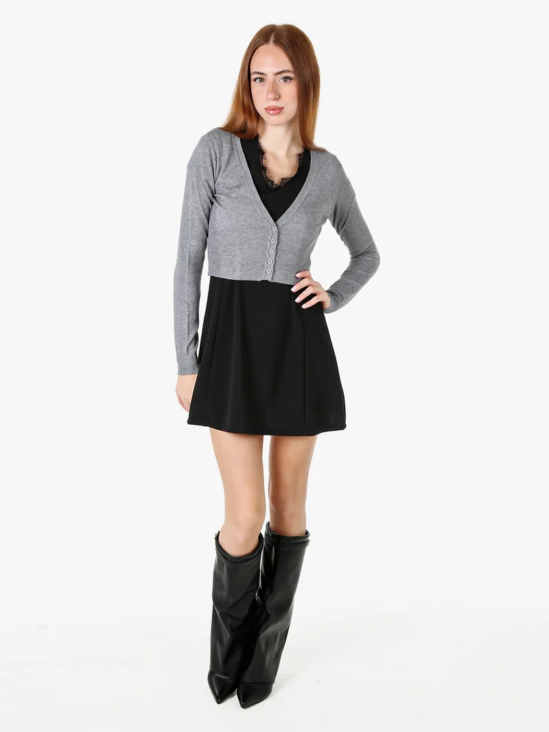 Cardigan donna cropped con scollo a V - grigio