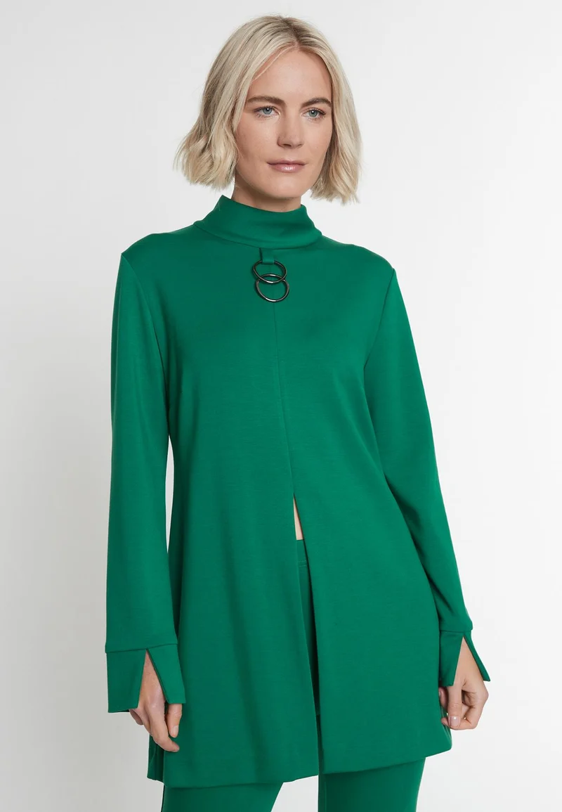 Longtop Menka