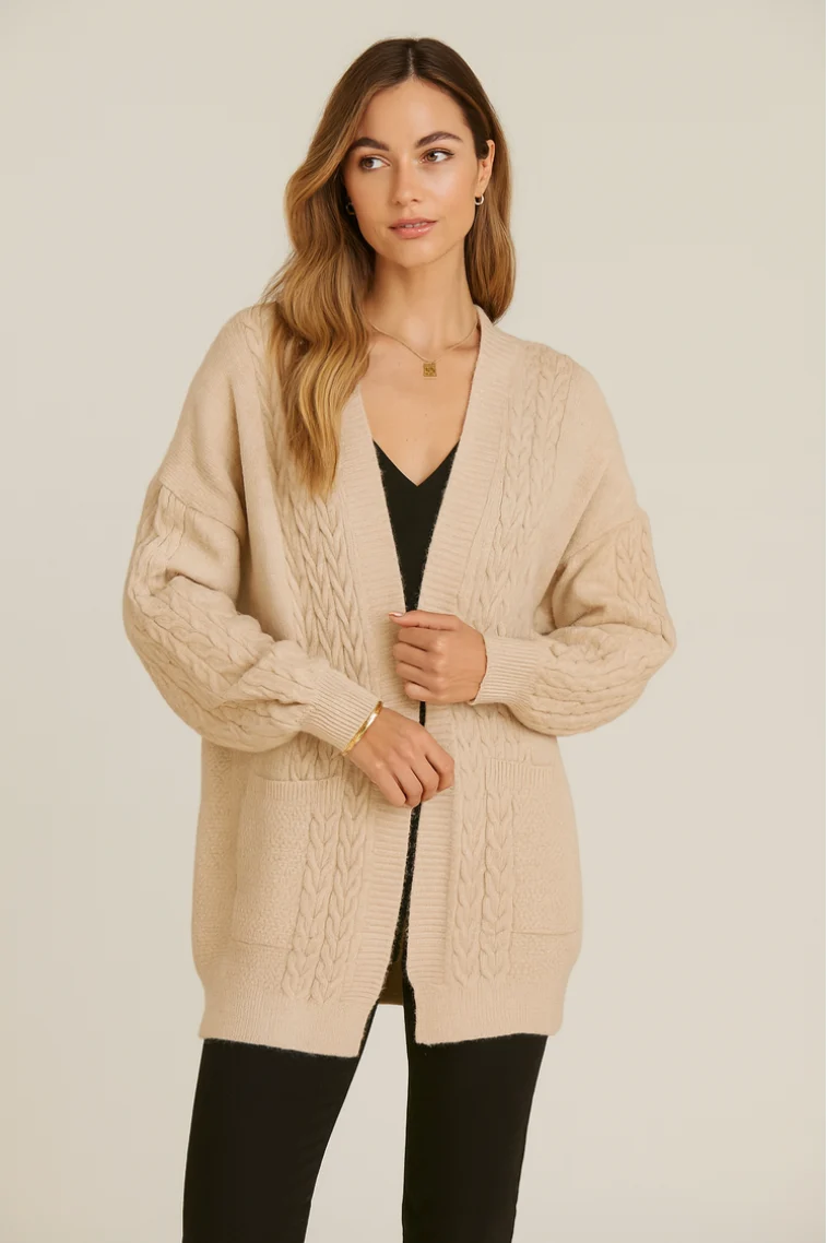Damen Longcardigan mit Zopfmuster | Oversize Strickjacke mit Taschen | Offene Strickjacke in Khaki