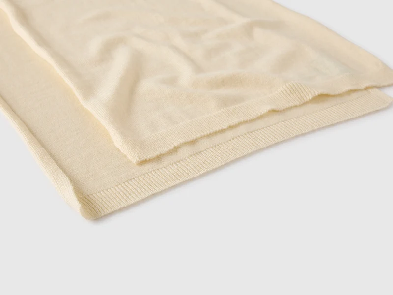 Schal aus Wolle-Cashmere-Mischung