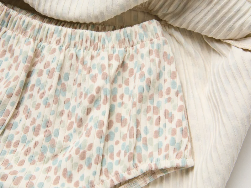 Kleid mit passender Windelhose