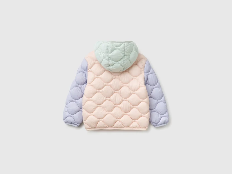 Wattierte Jacke mit Kapuze