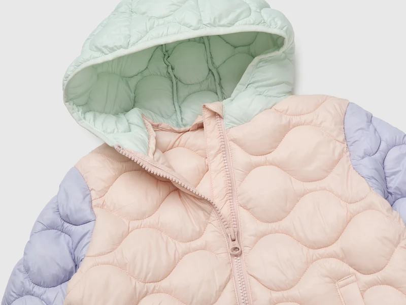 Wattierte Jacke mit Kapuze