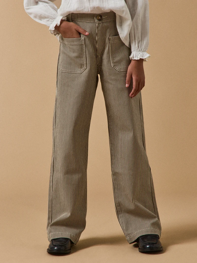 Mädchenhose, gerade geschnitten, gestreift