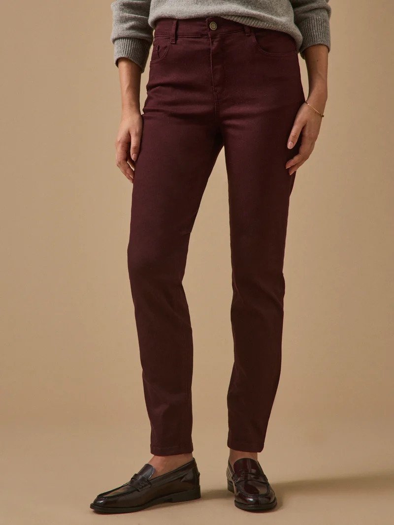 Farbenfrohe Slim Fit Damenhose Aude